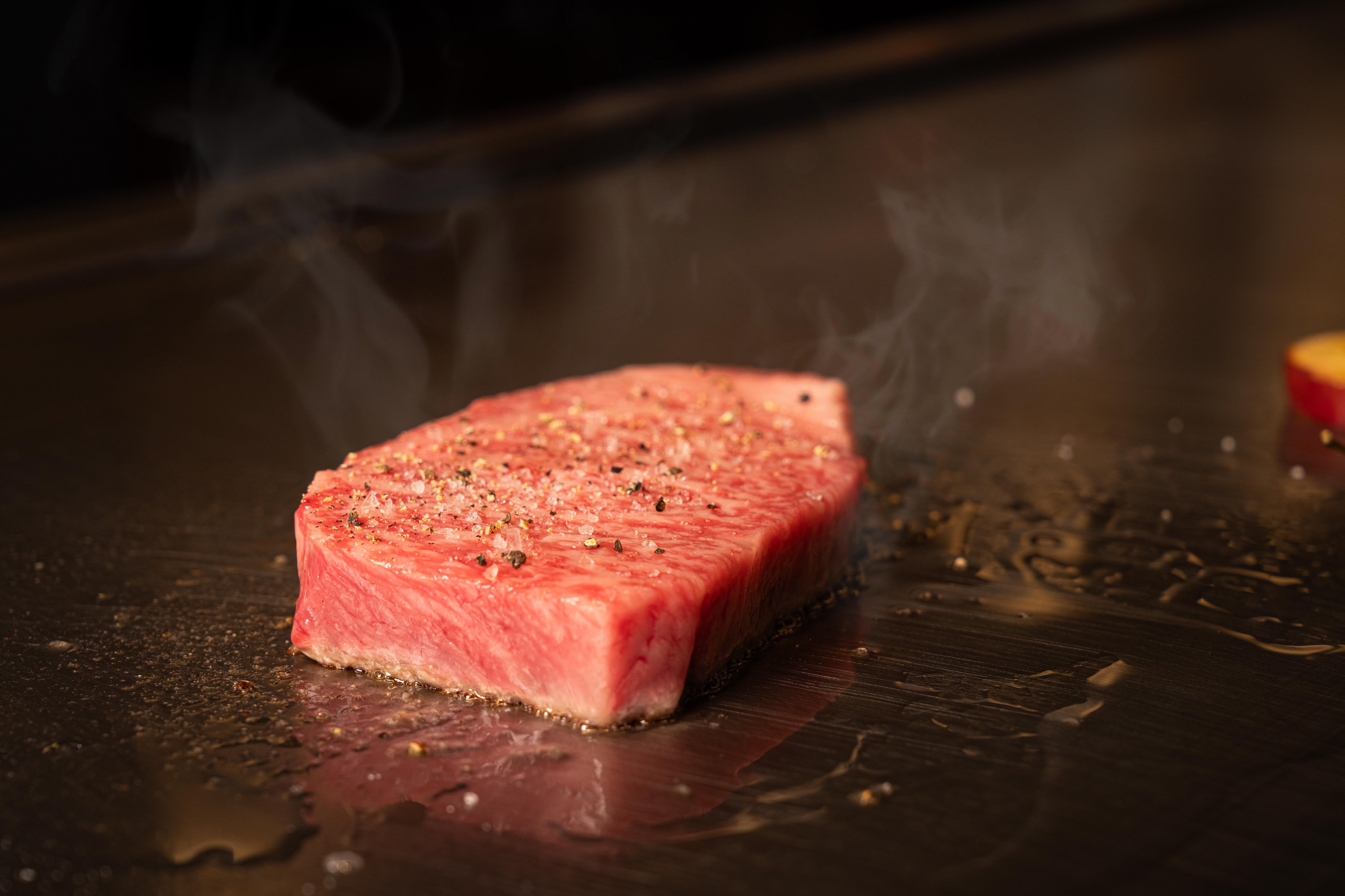 神戸牛和ノ宮　黒門千日前店 logo