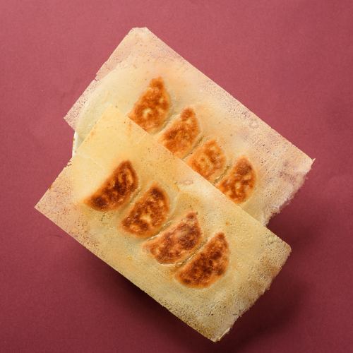 【公式】餃子マニア品川本店　ネット予約 logo