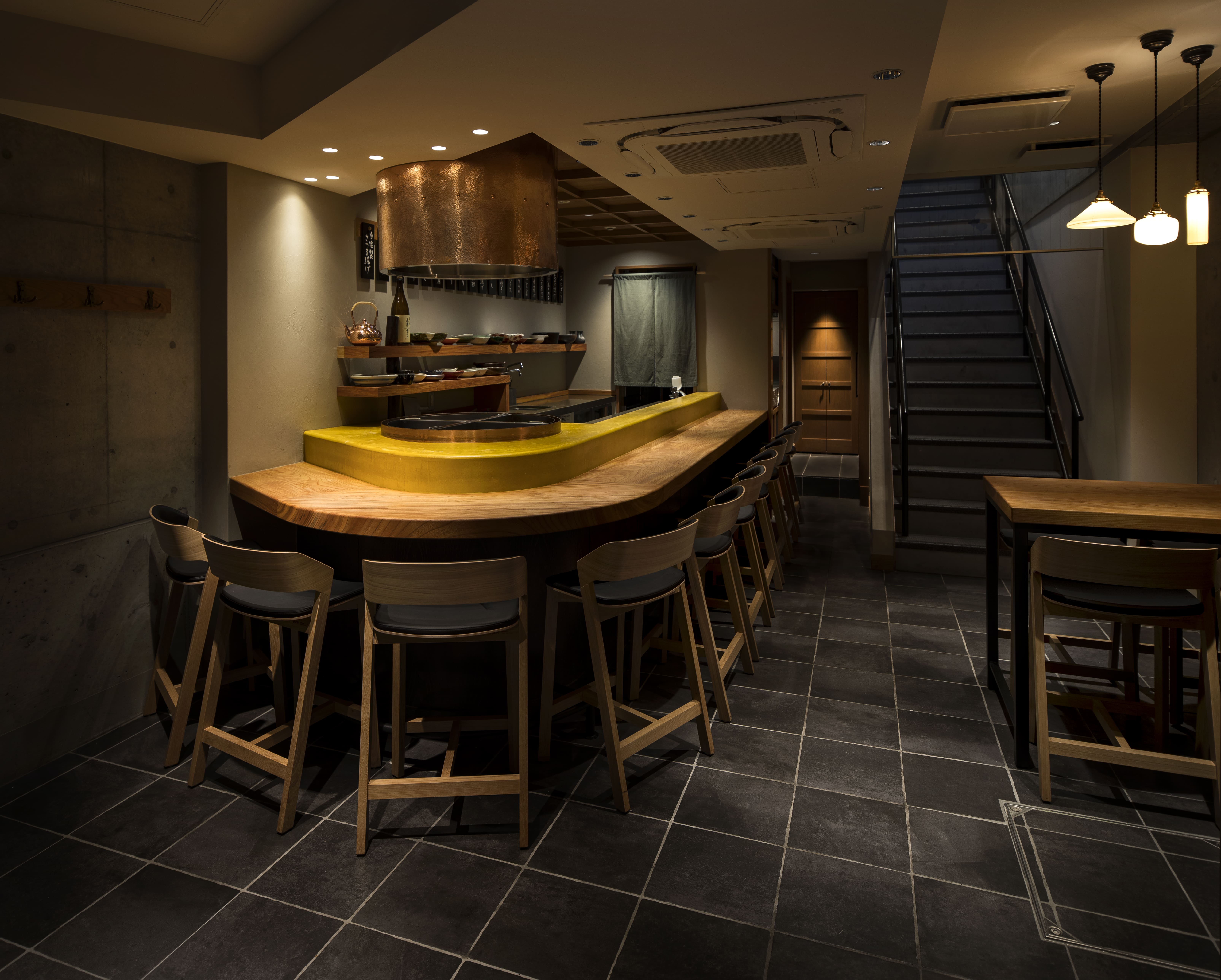 【公式】市ヶ谷魚金　ネット予約 logo