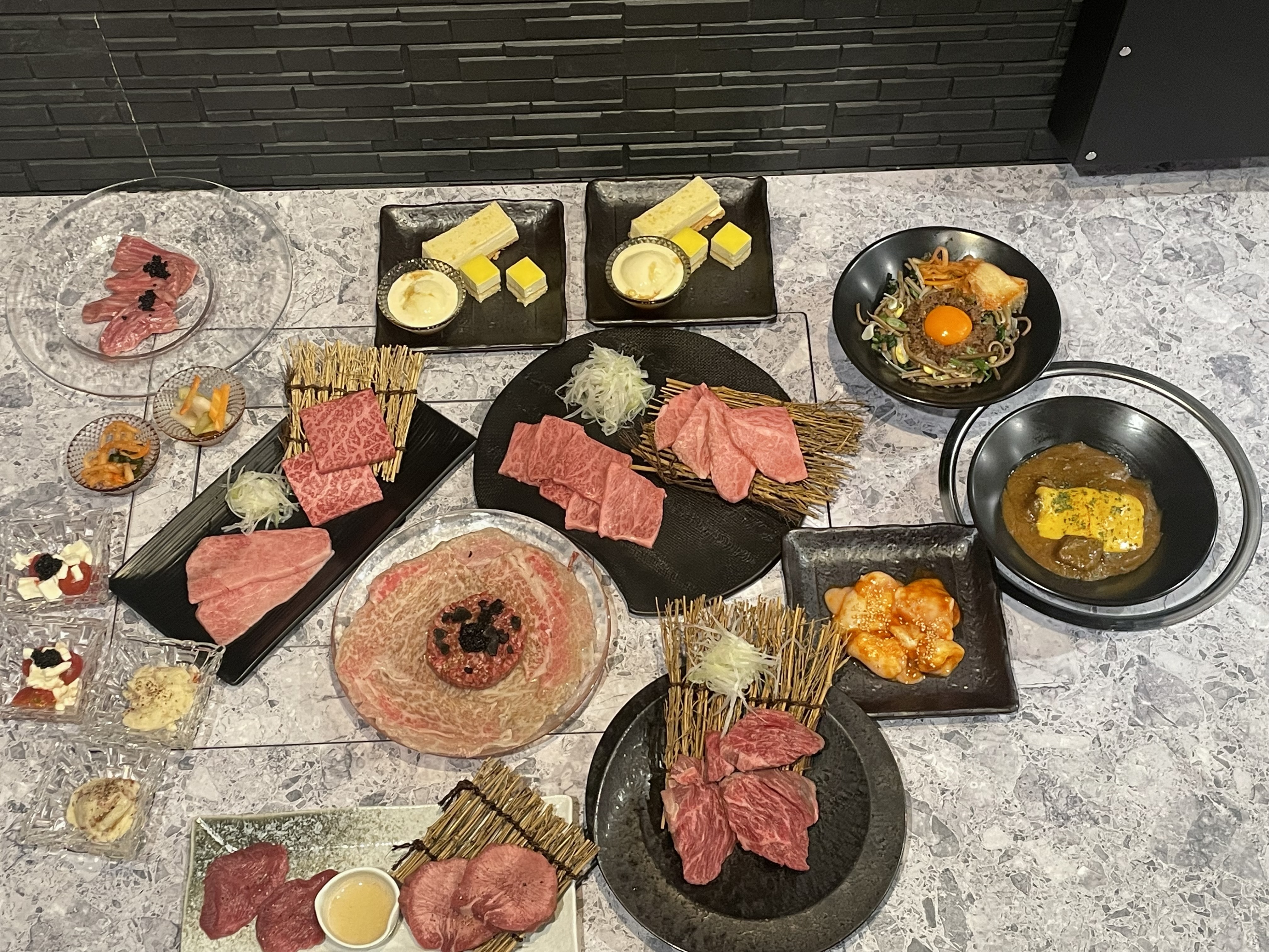 【ネット予約】焼肉 界　公式 logo