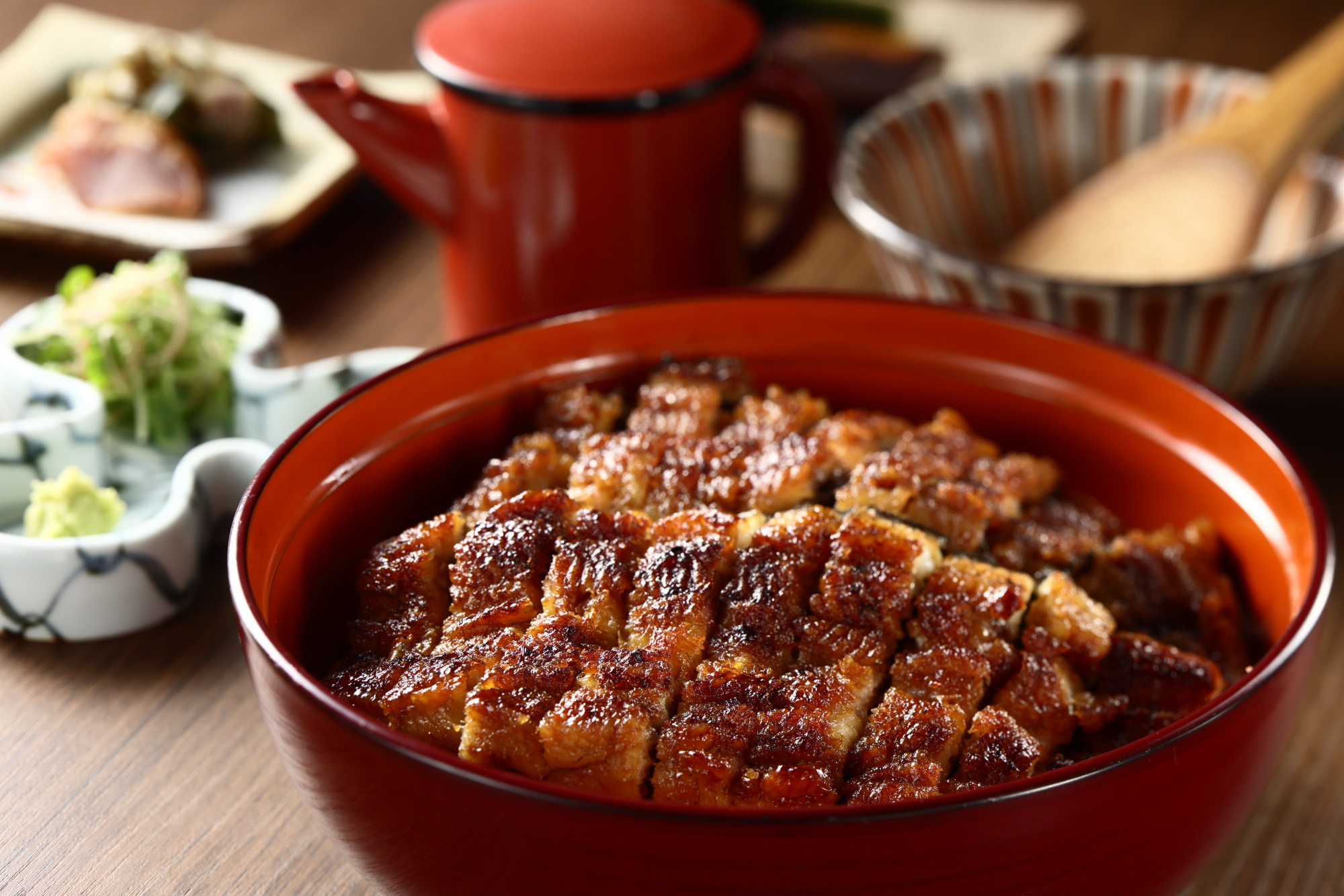鰻屋 梅鉢 logo
