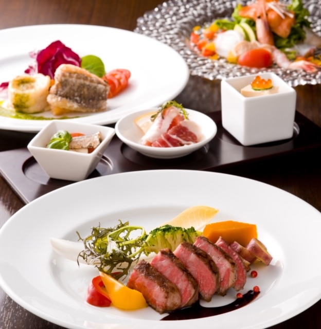 【公式】王様の食卓 ネット予約 logo